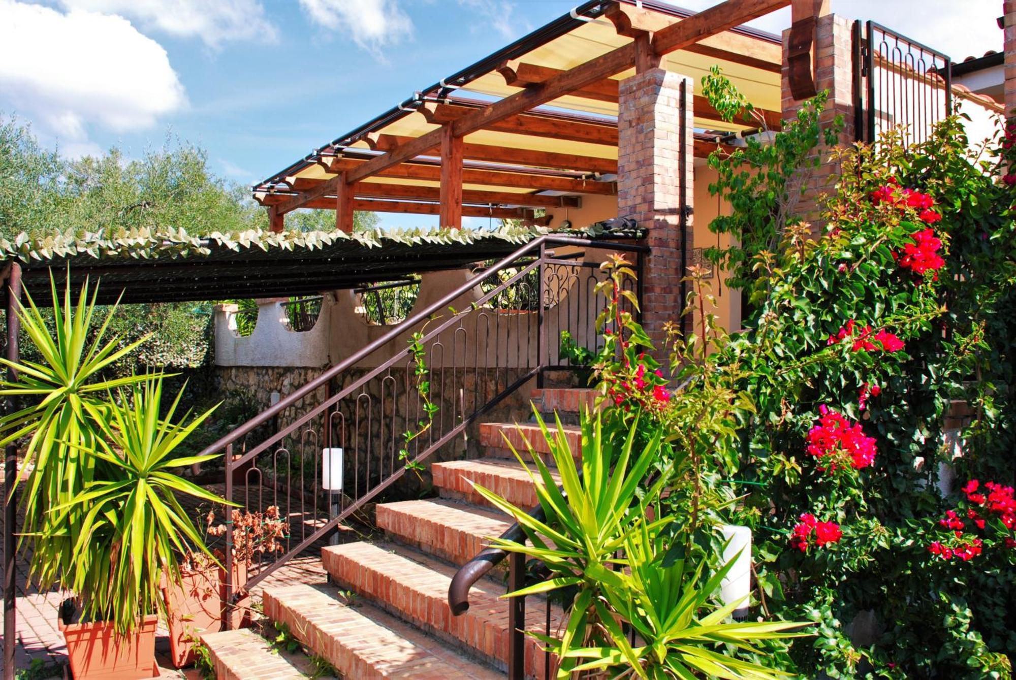 Recidence Villa Olivia Itri Exterior photo